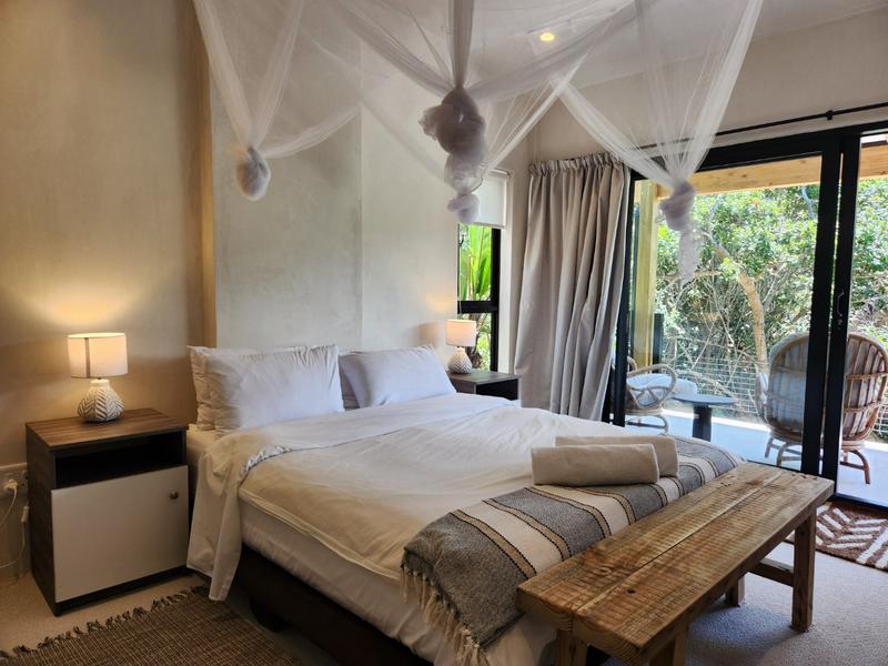 To Let 4 Bedroom Property for Rent in Keurboomstrand Western Cape